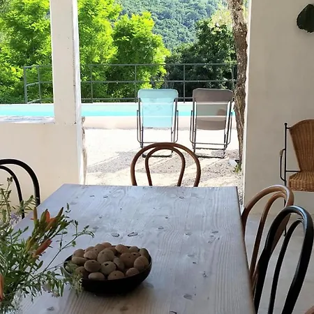 Olivi - A Natural Paradise Near Motovun Brkac